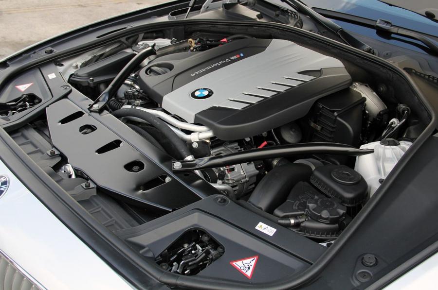  BMW M550d xDrive 2012 года  (фото 31 из 175)